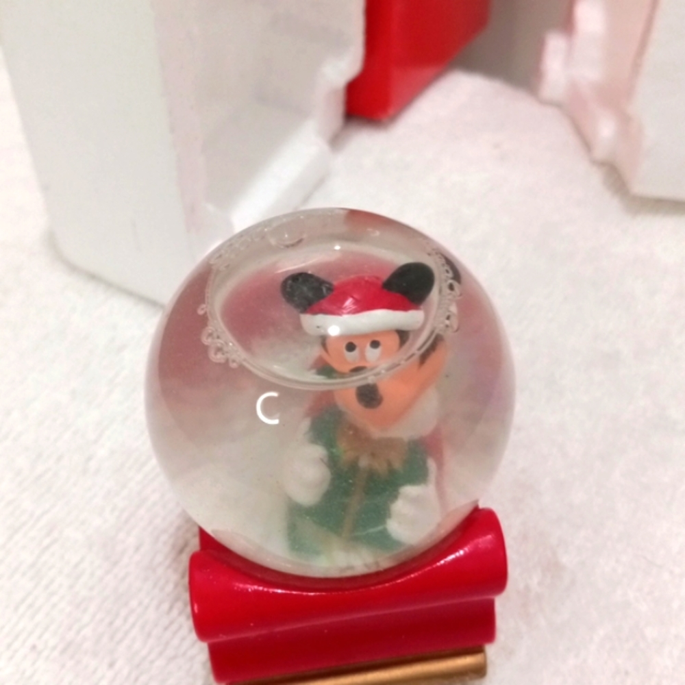 Micky Mouse Snow Globe 2003